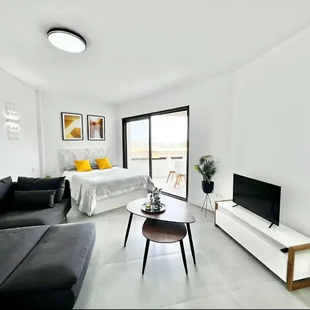Atalaya Aparta Golf * Эстепона